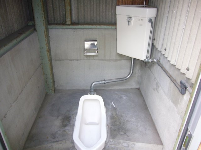 山木１－４７倉庫のトイレ