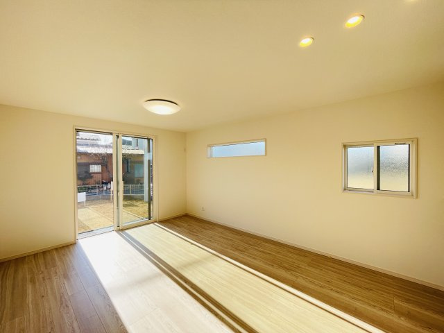 【居間・リビング】 | 本庄市小島６丁目　新築戸建　22号棟