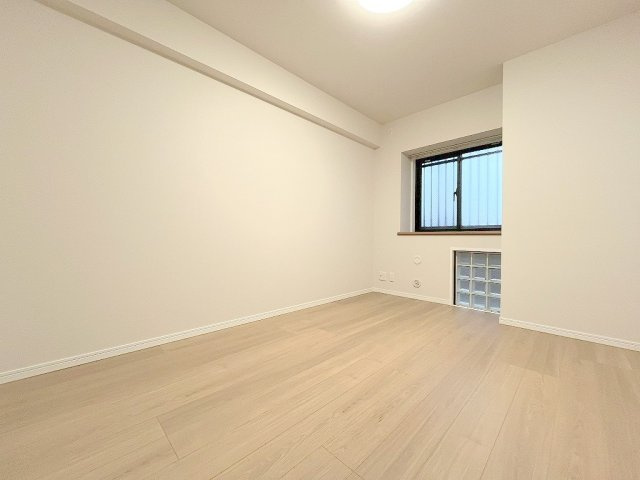 ライオンズヴィアーレ吉川の洋室|6帖の洋室・子供部屋としていかがでしょう