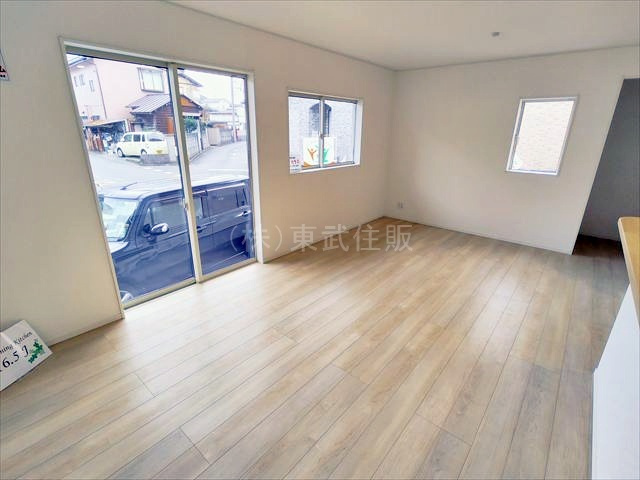 【居間・リビング】 | 志木市本町第8　全2棟　1号棟 | ご家族が集まるリビングは16.5帖の広さです