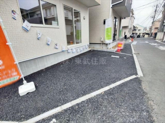 【駐車場】 | 志木市本町第8　全2棟　1号棟 | カースペース