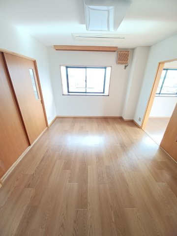 出羽ビルの洋室|洋室です