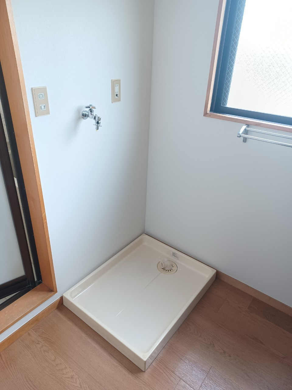 出羽ビルの設備|洗濯機置き場です