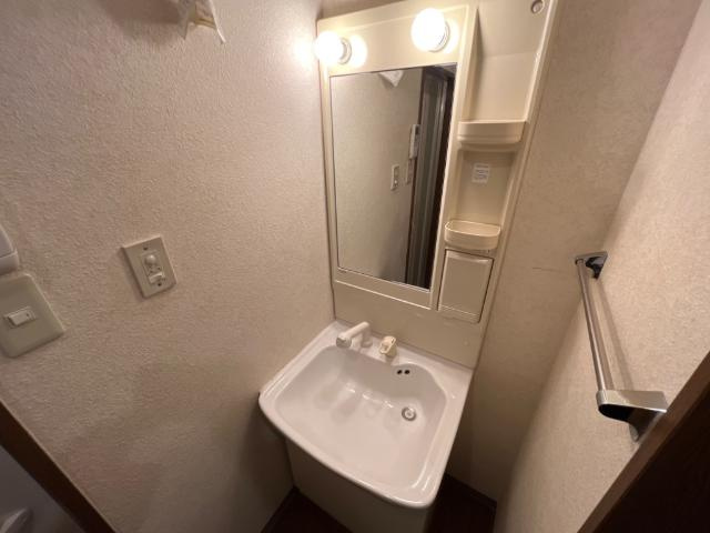 ラフォーレ２１の洗面所|洗髪洗面化粧台