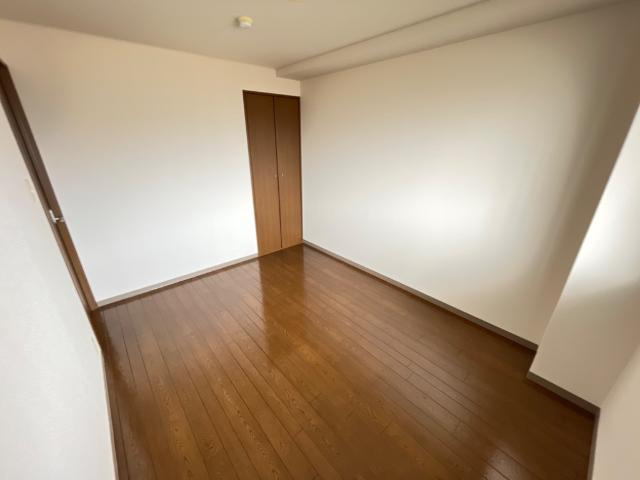 ラフォーレ２１の内装|洋室