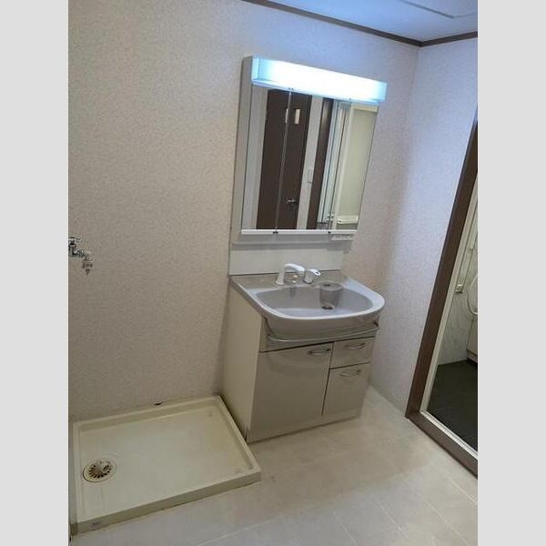 サピエンスコート御所北の洗面所