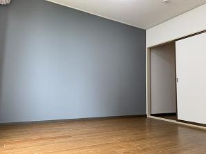 メゾンドールSの居間・リビング