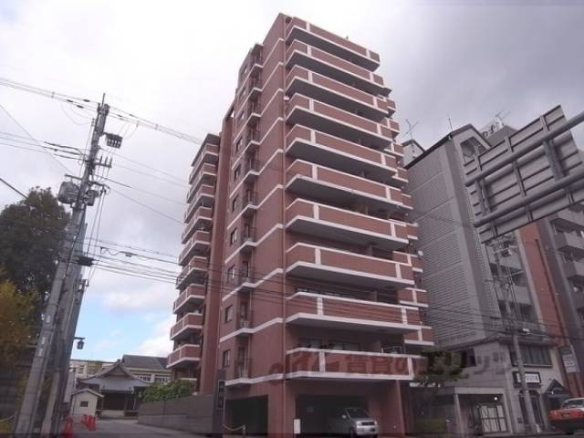 デ・リード今出川通の外観