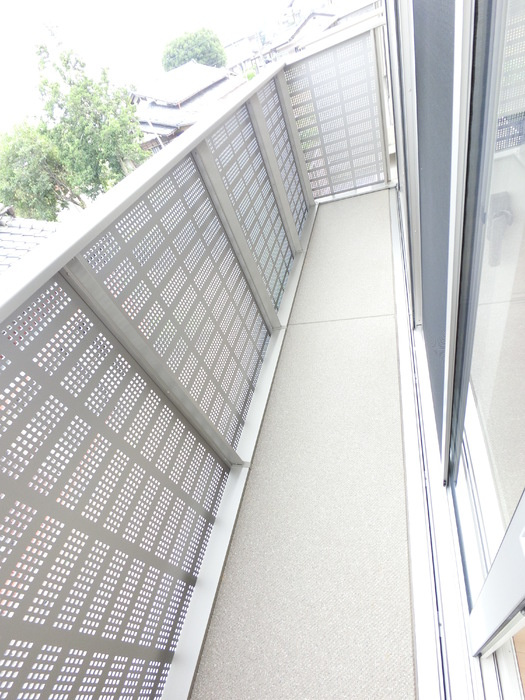 キャトル・セゾン　ジンのバルコニー