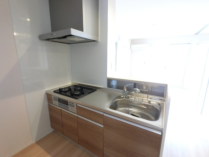 キャトル・セゾン　ジンのキッチン|反転同タイプ・現況優先