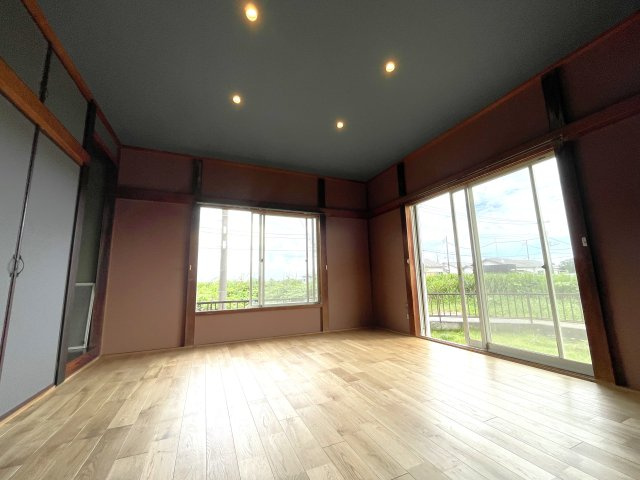 東金市家徳戸建の居間・リビング