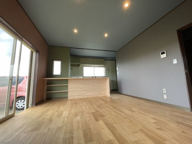 東金市家徳戸建の居間・リビング