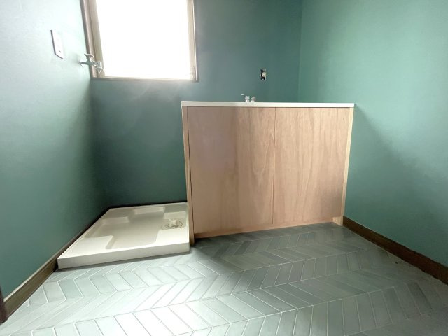 東金市家徳戸建の独立洗面台