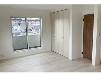 【洋室】 | 西区観音新町1丁目（江波駅）全2区画　NO2 | 3階　洋室×3　収納付きでお部屋がスッキリ広く使えます。