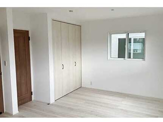 【洋室】 | 西区観音新町1丁目（江波駅）全2区画　NO2 | 3階　洋室×3　収納付きでお部屋がスッキリ広く使えます。