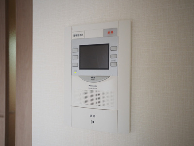 【セキュリティ】 | プレサンス天神橋ラ・デュアル | モニター付きインターフォンです