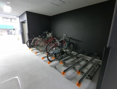 【その他共用部分】 | プレサンス天神橋ラ・デュアル | 駐輪場です