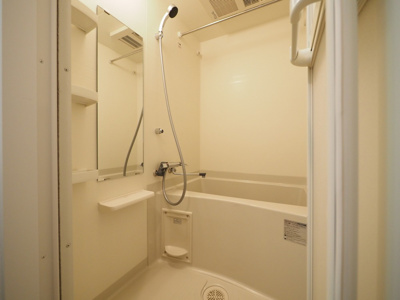 【浴室】 | プレサンス天神橋ラ・デュアル | きれいなお風呂です