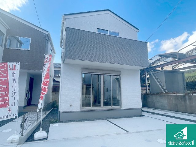 三島郡島本町広瀬　第2期　新築一戸建ての外観|お客様に長く安心して住んでいだだける事にこだわった家づくり！住んでからのアフターサービスにもしっかりと取り組んでいます！