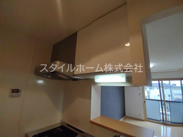 D’ｓモナリエの内装|別部屋写真です。
