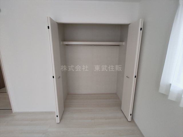 【収納】 | 狭山市柏原3期 | 洋室7.0帖南東側収納