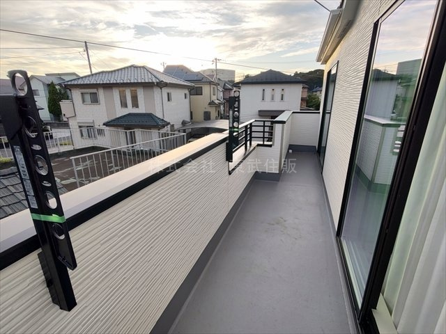 【バルコニー】 | 狭山市柏原3期 | 暖かな日差しのふりそそぐバルコニー