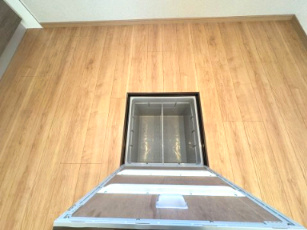 キッチンには床下収納あり♪