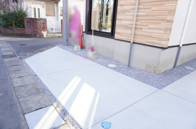 越谷市東町2丁目 新築分譲住宅 全2棟 2号棟の駐車場