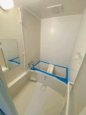 カーサ宝塚東の浴室