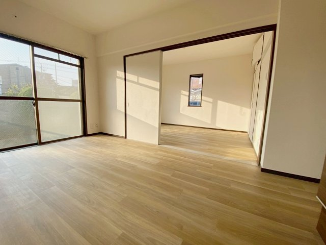 カーサ宝塚東の居間・リビング