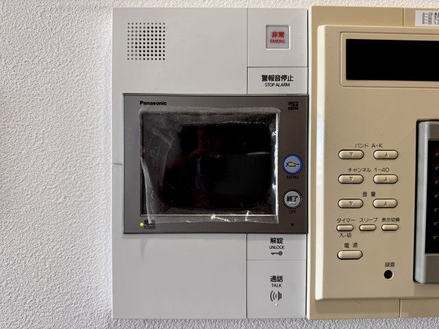 ジェイハイム東浜松の設備|モニター付インターホンで訪問者の確認ができることは、家族にとってとても安心です。