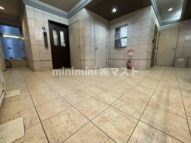 ドミール江戸堀のロビー