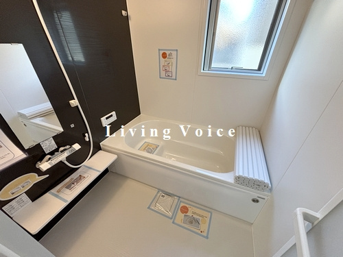 【玄関】 | 【仲介手数料０円】相模原市中央区宮下本町11期　新築一戸建て　全2棟 | 相模原市中央区宮下本町11期　新築一戸建て　全2棟