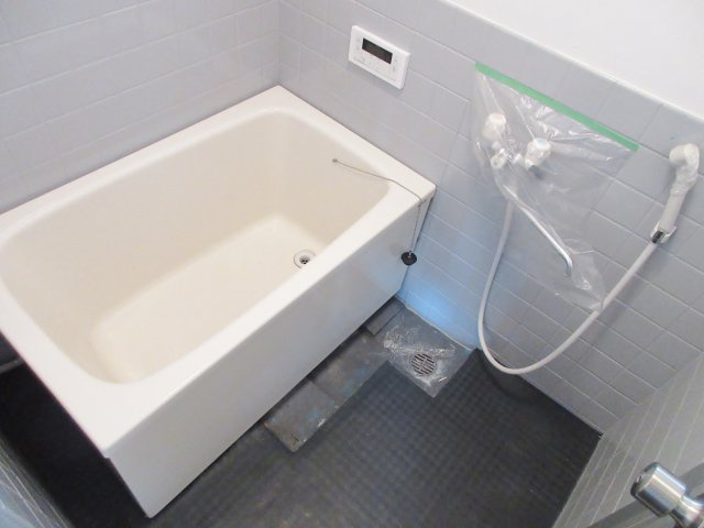 カルム魚住の浴室