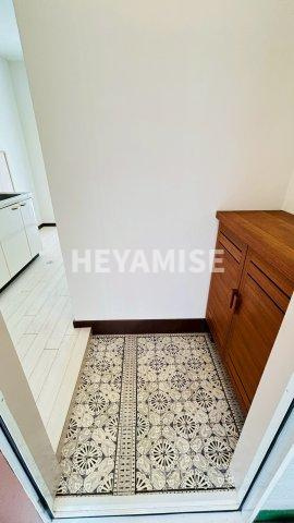 ApartmentGrus銭座の玄関|※同間取りの別の階のお部屋の画像です※現況を優先します