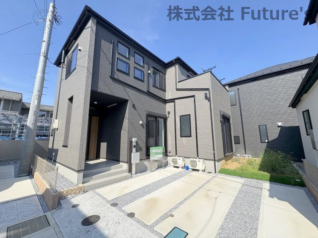 三郷市彦野1丁目　中古戸建の外観|2024年5月築の築浅中古戸建・カースペース並列2台