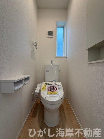 茅ヶ崎市柳島2丁目　新築戸建　全８棟のトイレ|洗浄機能付きお手洗い