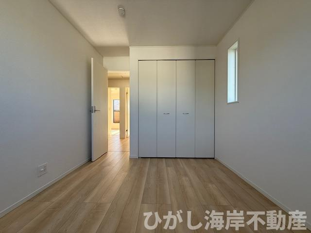 茅ヶ崎市柳島2丁目　新築戸建　全８棟の内装|5.5帖　洋室