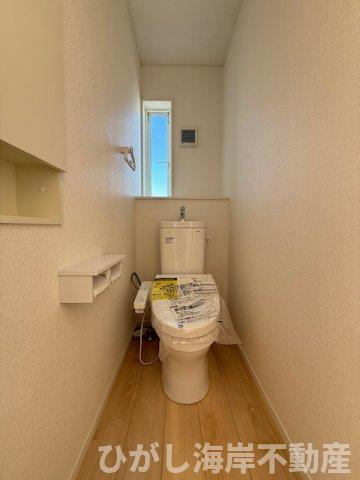 茅ヶ崎市柳島2丁目　新築戸建　全８棟のトイレ|洗浄機能付きお手洗い