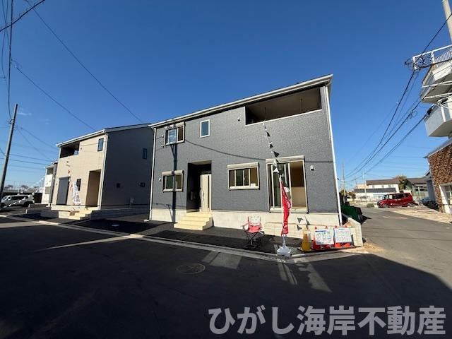 茅ヶ崎市柳島2丁目　新築戸建　全８棟の前面道路含む現地写真|現地外観