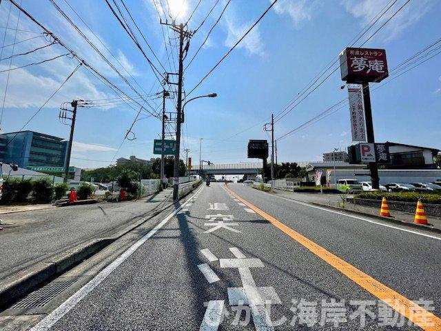 茅ヶ崎市下町屋1丁目　売地の前面道路含む現地写真|現地外観
