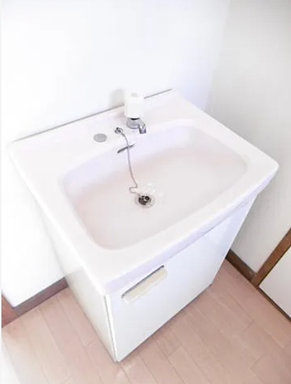 福寿コーポの独立洗面台