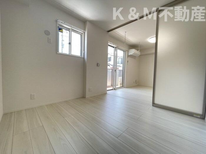 オルメルの居間・リビング|ゆったりとした居間です