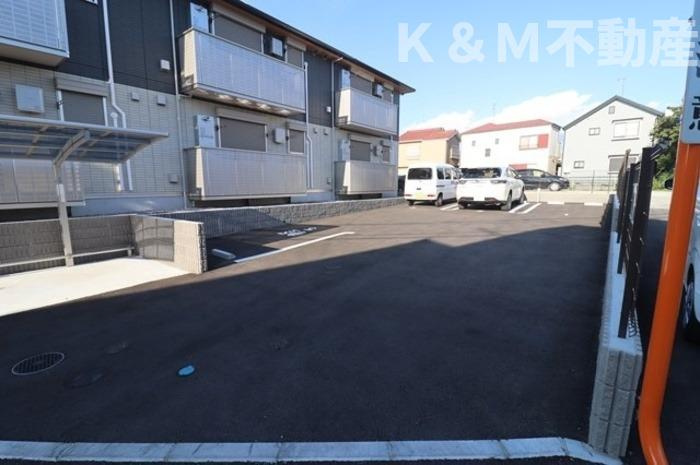 オルメルの駐車場|駐車場完備です