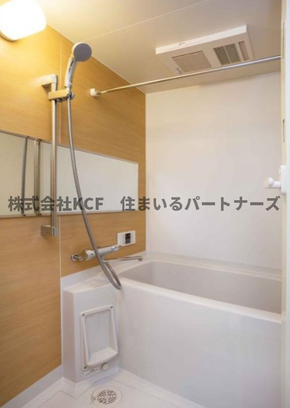 RizGrande 花畑駅前の浴室|落ち着いた空間のお風呂です