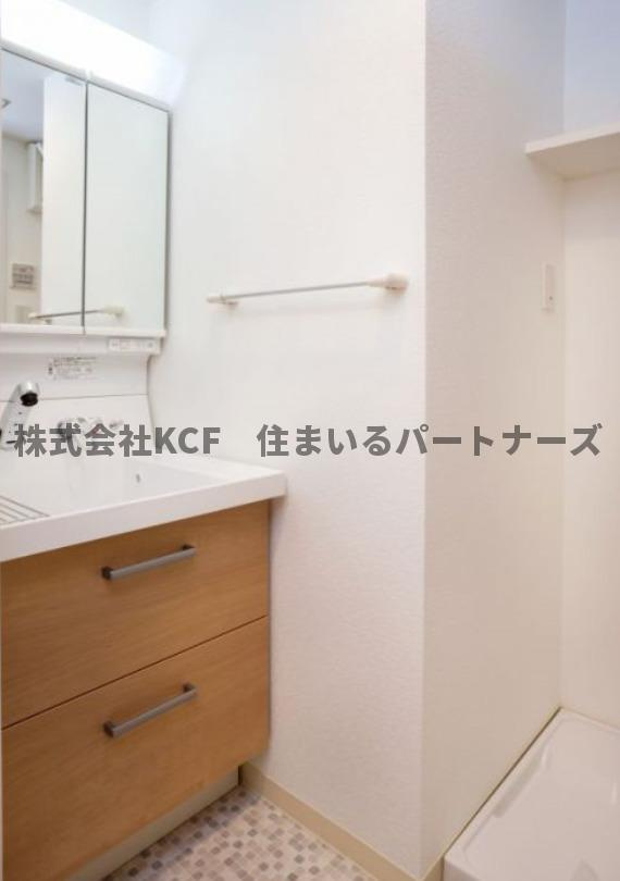 RizGrande 花畑駅前の洗面所|コンパクトで使いやすい洗面所