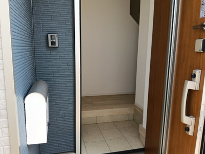 【玄関】 | 峰沢町第2 | 落ち着いた玄関です