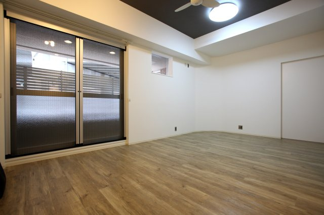 ラキャッスル小田井の居間・リビング