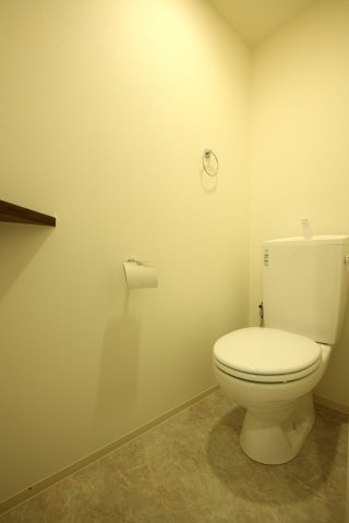 ラキャッスル小田井のトイレ