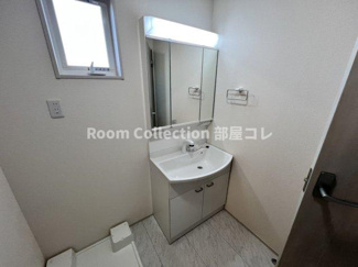 【洗面所】 | リーブルファイン曲利Ⅱ